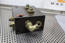 Load image into Gallery viewer, 189868086D Manifold Valve Block With Attached Fittings Used See All Pictures