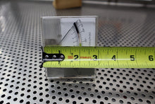 Load image into Gallery viewer, D-915219YB 7028 040-03 500UA-FS DEW/FROST POINT Meter New Old Stock