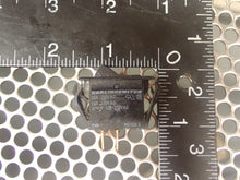Load image into Gallery viewer, Carling Switch 10A 250VAC 15A 125VAC 3/4HP 125-250VAC Switches New (Lot of 5)
