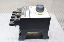 Load image into Gallery viewer, Eagle Signal BR13A6 Timer 120V 60Hz 0-15Sec. Used With Warranty See All Pictures