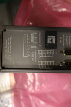 Load image into Gallery viewer, EMERSON MX-440M 960148-01 Brushless AC Servo Drive MX-440 Used (Cracked Housing)