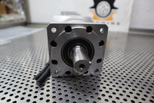 Load image into Gallery viewer, 86J18156EC-1000-LS-14-Z-E3MO Motor W/ CPF90-5-S2 Reducer Used With Warranty