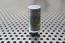 Load image into Gallery viewer, 5930-936-3926 FS-1104 6.3VNC Air Flow Sensing Switch New Old Stock