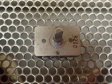 Load image into Gallery viewer, ESSEX 600-89-3 Rotary Switches 635-857102-1 New Old Stock (Lot of 9)