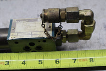 Load image into Gallery viewer, Bosch 0 811 150 233 4500PSI 315bar Pressure Reducing Valve Used With Warranty