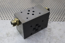 Load image into Gallery viewer, 819867468 MB Manifold Valve Block Used With Warranty See All Pictures