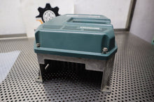 Load image into Gallery viewer, Reliance Electric SP500 1SU41002 2HP Drive 380-460VAC Used Warranty See All Pics