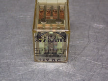 Load image into Gallery viewer, Price Electric PHP-17D-24 Relays 24VDC New Old Stock (Lot of 4)