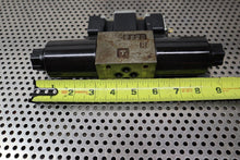 Load image into Gallery viewer, NACHI SE-G01-C6-GRV-D2-43 Solenoid Valve Used (Damaged Connector) See All Pics