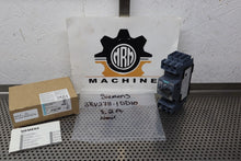 Load image into Gallery viewer, Siemens 3RV2711-1DD10 Circuit Breaker 3,2A New Old Stock