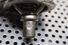 Load image into Gallery viewer, 5435K120 5419 08 109 131 45 6 05 Thermostatic Control Valve Used With Warranty