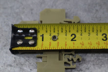 Load image into Gallery viewer, Contra Clip RKD 4 Terminal Blocks 27A 300V New Old Stock (Lot of 8)