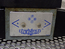 Load image into Gallery viewer, Continental Hydraulics VS5M-3F-GMB-68L-J Directional Valve 120/110VAC 60/50Hz