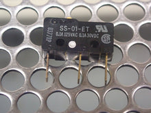 Load image into Gallery viewer, Omron SS-01-ET 0.1A 125VAC 0.1A 30VDC Snap Switches New Old Stock (Lot of 20)