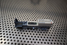 Load image into Gallery viewer, Siemens 6ES7 193-6BP00-0DA0 Base Unit Simatic ET200SP New Old Stock