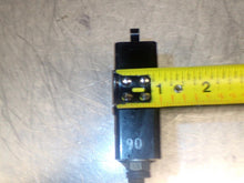 Load image into Gallery viewer, Heinemann AM1515M6-90 Circuit Breakers 90A 28VDC Used With Warranty (Lot of 5)