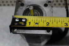 Load image into Gallery viewer, Pacific Scientific POWERMAX II P22NSHA-LNF-NS-03 1.8 Degree Step Motor See Pics