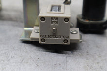 Load image into Gallery viewer, Veeder-Root 270-0003167 Keyed 5-Digit Counter Mechanism New (Lot of 2)