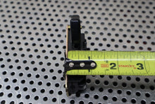 Load image into Gallery viewer, FUJISOKU SGE220RD-1 Switches 20(15)A 125V 10(7.5)A 250V New Old Stock (Lot of 5)