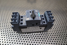 Load image into Gallery viewer, Siemens 3RV2711-1DD10 Circuit Breaker 3,2A New Old Stock