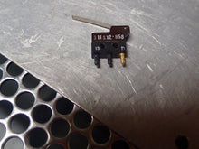 Load image into Gallery viewer, Micro Switch 311SX2-H58 Limit Switches 5A 250VAC New Old Stock (Lot of 20)