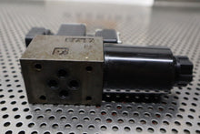 Load image into Gallery viewer, NACHI SE-G01-A3X-GRV-D2-40 Solenoid Valve Used With Warranty See All Pictures