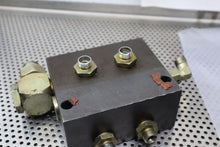 Load image into Gallery viewer, 189868086D Manifold Valve Block With Attached Fittings Used See All Pictures