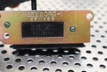 Load image into Gallery viewer, FUJISOKU SGE220RD-1 Switches 20(15)A 125V 10(7.5)A 250V New Old Stock (Lot of 5)