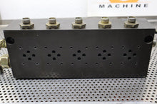 Load image into Gallery viewer, 819 868 089FL Manifold Valve Block With Fittings Used With Warranty See All Pics