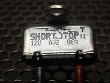 Load image into Gallery viewer, Short Stop 12V A2 06A Circuit Breakers New No Box (Lot of 3) See All Pictures
