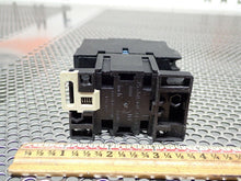 Load image into Gallery viewer, Telemecanique LC1D0910 25A 600V Contactor With B6 24V 60Hz Coil Used W/ Warranty
