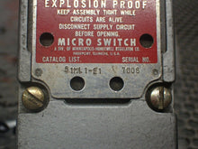 Load image into Gallery viewer, Micro Switch 51ML1-E1 Explosion Proof Precision Limit Switch 20A 120,240, 480VAC
