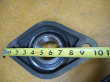 Load image into Gallery viewer, IPTCI FL213 2 Bolt Flange UC213-40G Insert Bearing 2-1/2&quot; ID New
