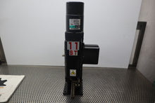 Load image into Gallery viewer, MEG XP05L591S Orient Motor 4IK25GN-SM Motor W/ 4GN12.5K Gear Head See All Pics
