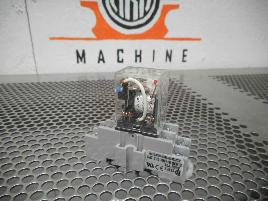 Allen Bradley 700-HF32Z24-1-4 Ser B Relay 24VDC & 700-HN116 Ser B Socket Used