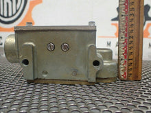 Load image into Gallery viewer, The National Acme 16D200NP-B-45A2 Snap-Lock Switch New Old Stock No Box
