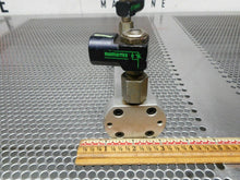 Load image into Gallery viewer, Numatics TL-607055-1 F1CG-05A1B-AAA0 Cylinder 1-1/8&quot; Bore 5&quot; Stroke W/ Warranty
