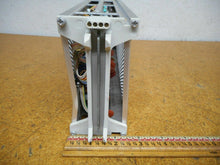 Load image into Gallery viewer, Tektronix 4Z60737-00 B043011 Dual Trace Amplifier Used With Warranty
