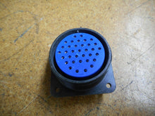 Load image into Gallery viewer, Amphenol DDK 28-3 28-15SR 28-15S Connector Used
