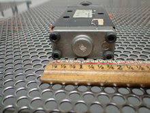 Load image into Gallery viewer, ISI Fluid Power 4184 24V/60 QM Valve Unit Used With Warranty

