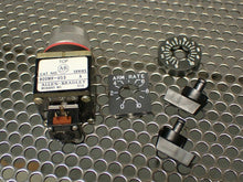 Load image into Gallery viewer, Allen Bradley 800MR-U55 Ser A Selector Switch New Old Stock
