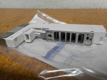 Load image into Gallery viewer, SMC VQ2200N-51 Solenoid Valve New Old Stock
