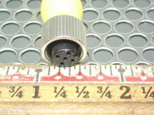 Load image into Gallery viewer, Mencom MDC-3FPX-4M 4A 300V Cordsets 4M Long New Old Stock (Lot of 5)
