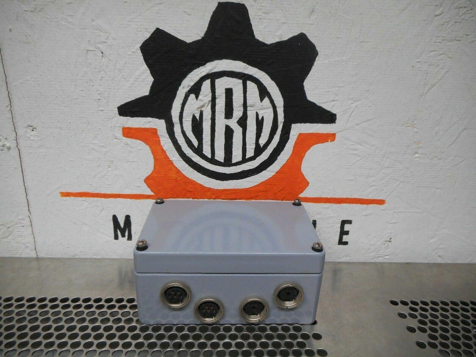 529182-001 Board With 4 Port Connection Used With Warranty – MRM Machine