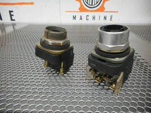 Load image into Gallery viewer, Allen Bradley 800T-PB16 Ser T &amp; 800T-P16 Ser N Illuminated Pushbuttons Used
