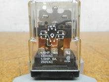 Load image into Gallery viewer, Siemens SRPA14DG-24 Relay 24VDC With S7E892 10A 300VAC Socket Used With Warranty
