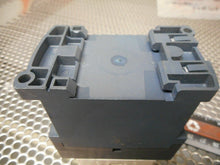 Load image into Gallery viewer, Telemecanique LC1D12BD Contactor 25A 600VAC 24VDC New Old Stock (Lot of 2)
