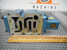 Load image into Gallery viewer, Mac Valves 6511A-000PM-112D Solenoid Valve 120/60 110/50 Coil 6.2/6.3Watts Used
