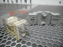 Load image into Gallery viewer, Square D 8501-RSD42M1P14V53 Ser B DC24V Relays Idec SH2B-05 Bases (Lot of 2)
