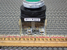 Load image into Gallery viewer, Allen Bradley 800H-AR101 Ser F Green Pushbutton Switch Used With Warranty

